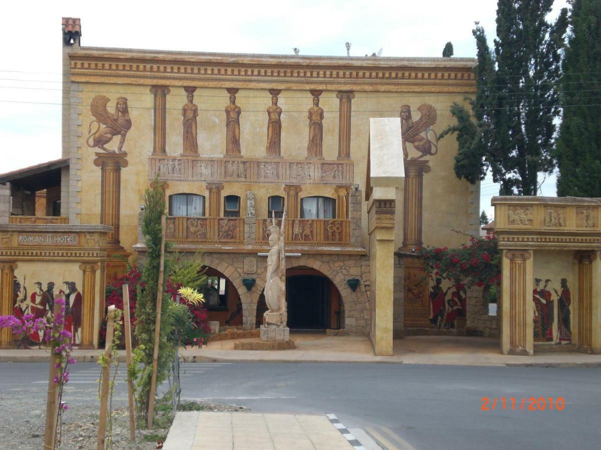 St. Lazaros Seaside Apartment Larnaca Exterior photo